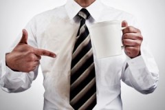 Instrucciones sencillas sobre cómo lavar las corbatas de hombres y mujeres