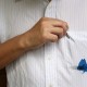 Herramientas efectivas y formas efectivas de quitar un bolígrafo de una camisa blanca.