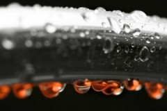 Consejos útiles sobre cómo eliminar la condensación de las tuberías de agua fría en un inodoro