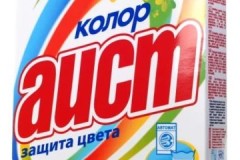 Revisión del detergente en polvo Aist color-automatic: ventajas y desventajas, precio, opiniones de los clientes