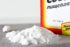 Barato y efectivo: características de lavado con soda en la lavadora y a mano.