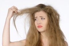 Maneras efectivas de cómo y cómo eliminar la madera y la resina epoxi del cabello