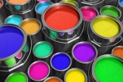 Consejos y trucos sobre cómo quitar la pintura de esmalte de la ropa en casa