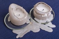 Maneras probadas de eliminar la cera de la ropa y los tejidos